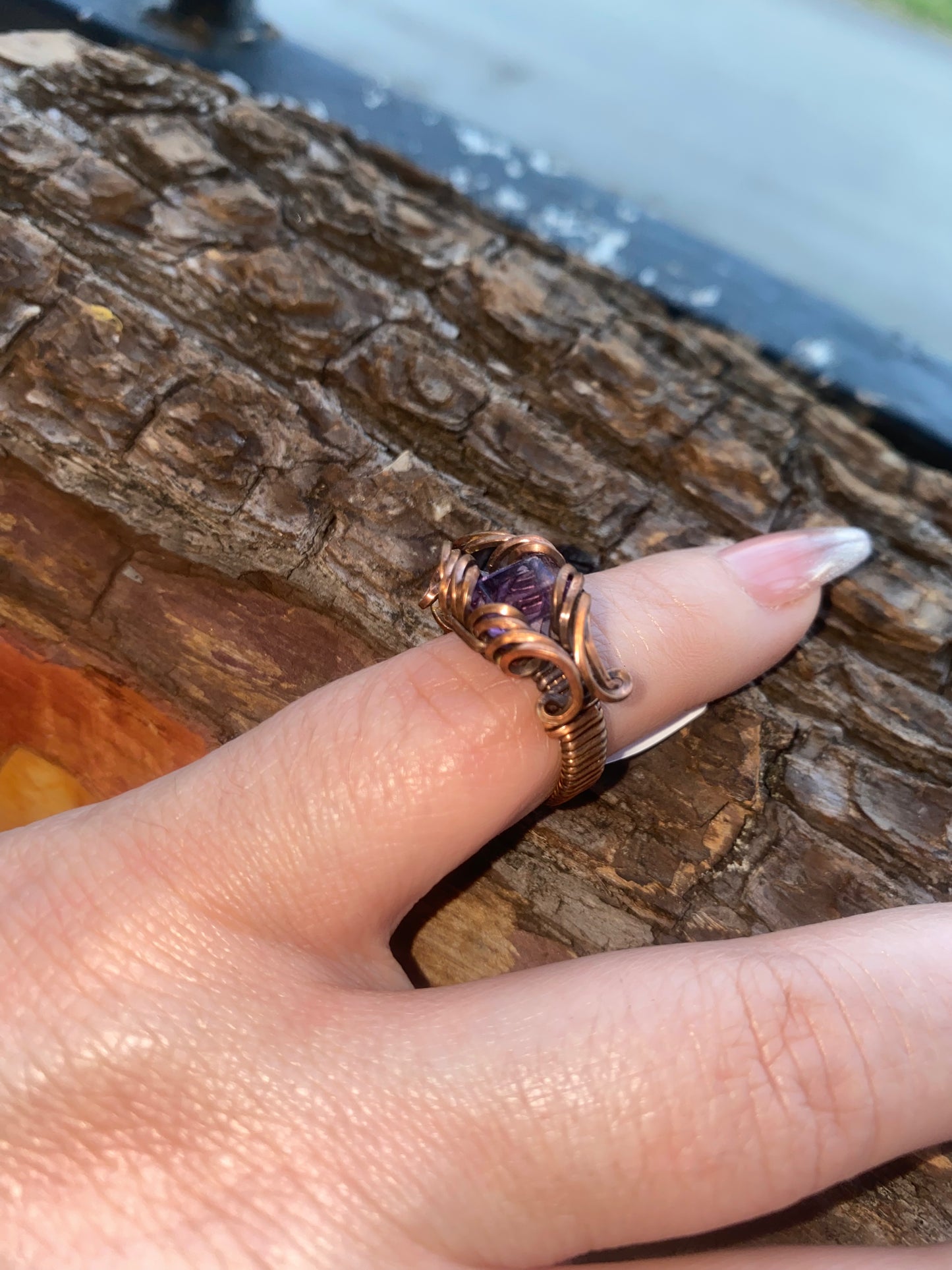 Amethyst woven Gem RIng