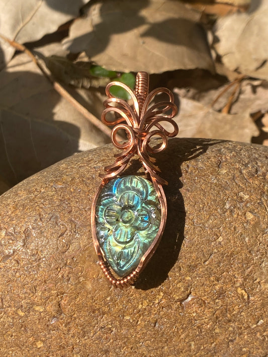 Kelsey - Carved Labradorite