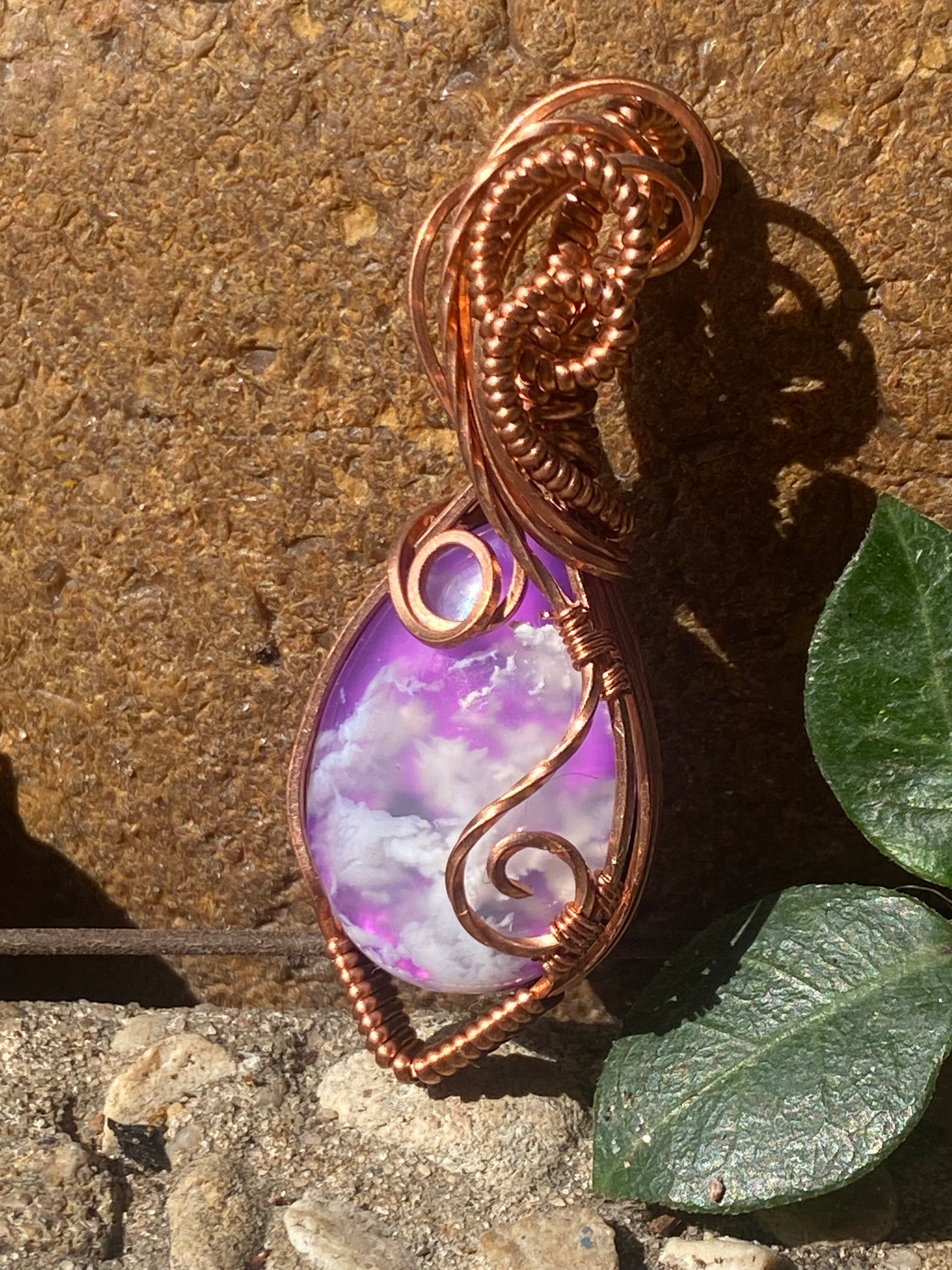 Plum skies - Plume agate dublet