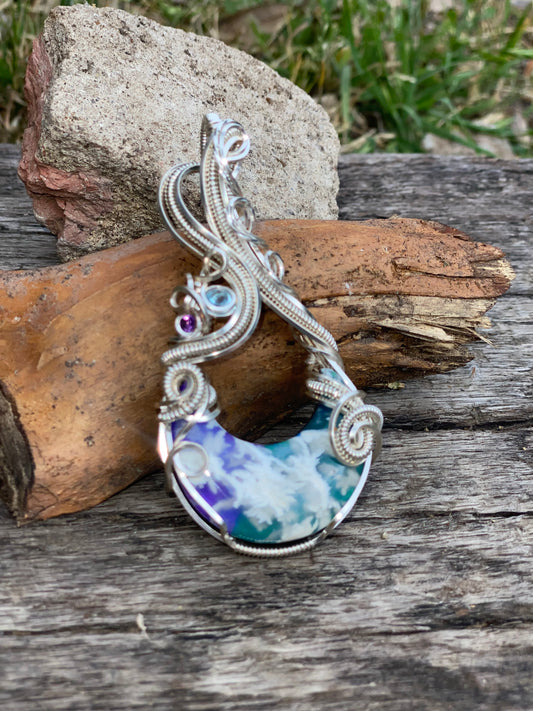 Spica - Plume Agate Moon