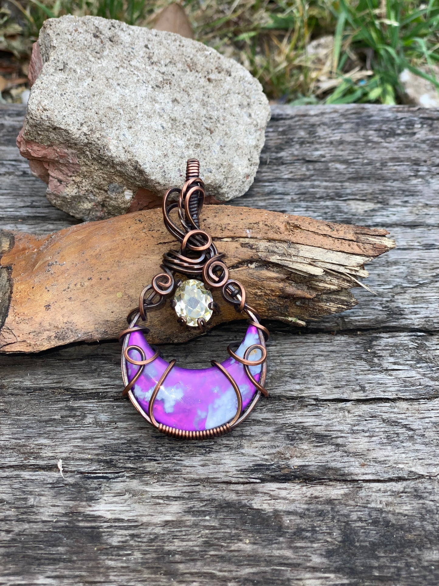 Pegasus - Plue Agate Moon and Zircon