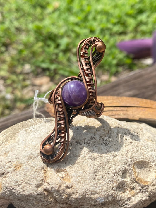 Amethyst Ribbon Spinner Ring