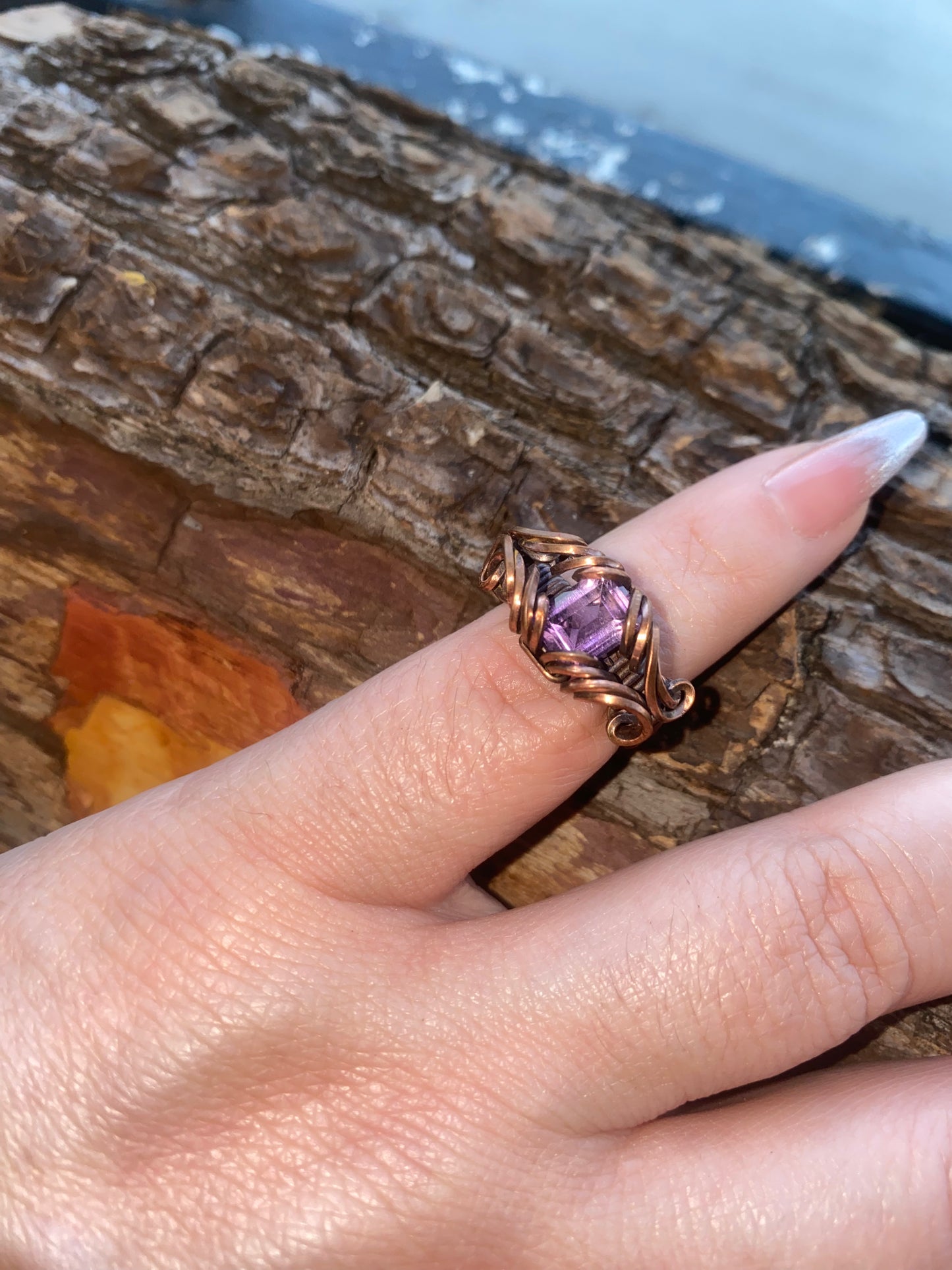 Amethyst woven Gem RIng