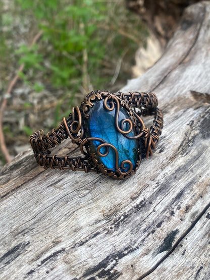 Lab bracelet
